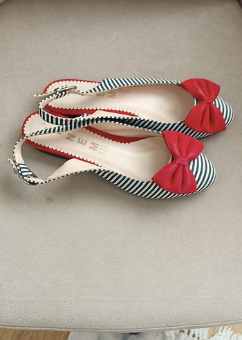 Kırmızı Fiyonk Detaylı Zebra Desenli Kadın Dolgu Topuklu - Görsel 10