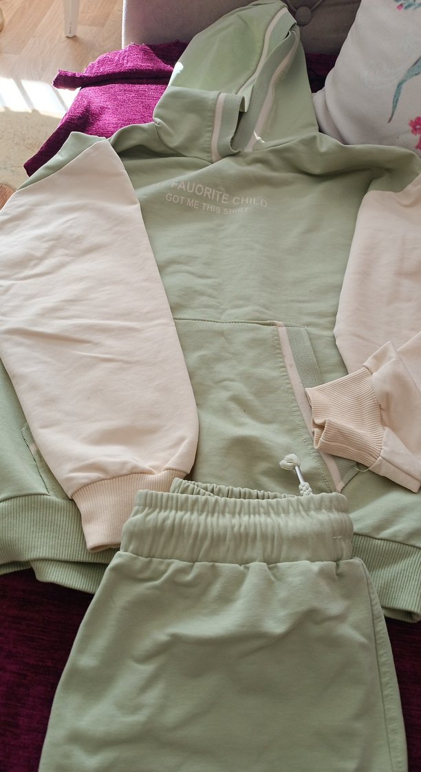 Khaki Renkli Rahat Kesim Kız Eşofman Takımı - Görsel 3