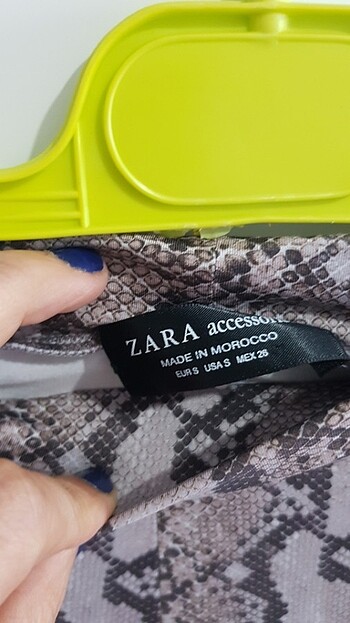Zara Zara yilan desen tayt