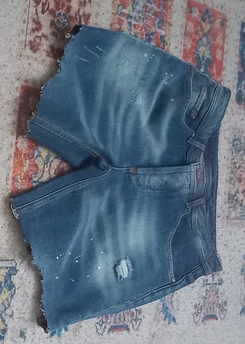 Lacivert Düğmeli Mini Kot Şort