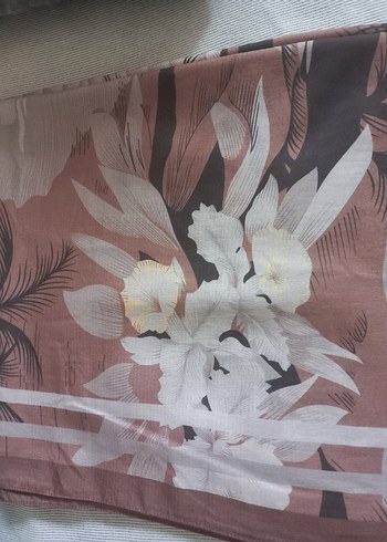 Bej Gri Desenli Kadın şal - Görsel 2