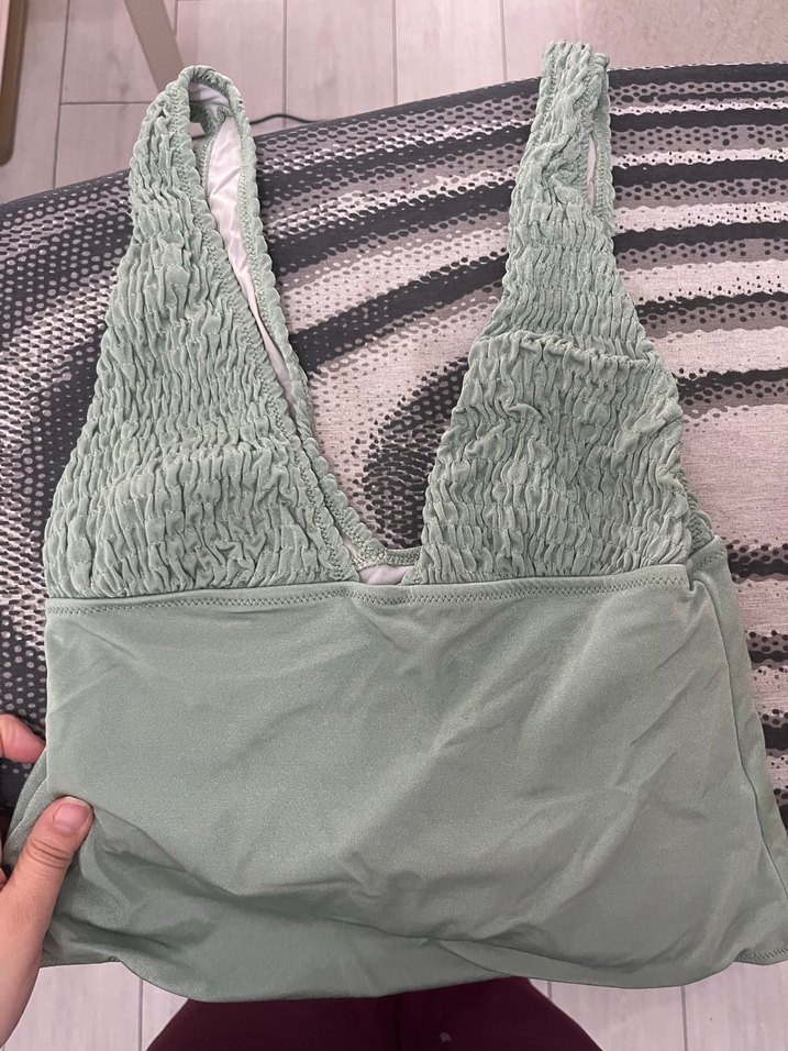 Yeşil V Yaka Basic Mayo - Görsel 4