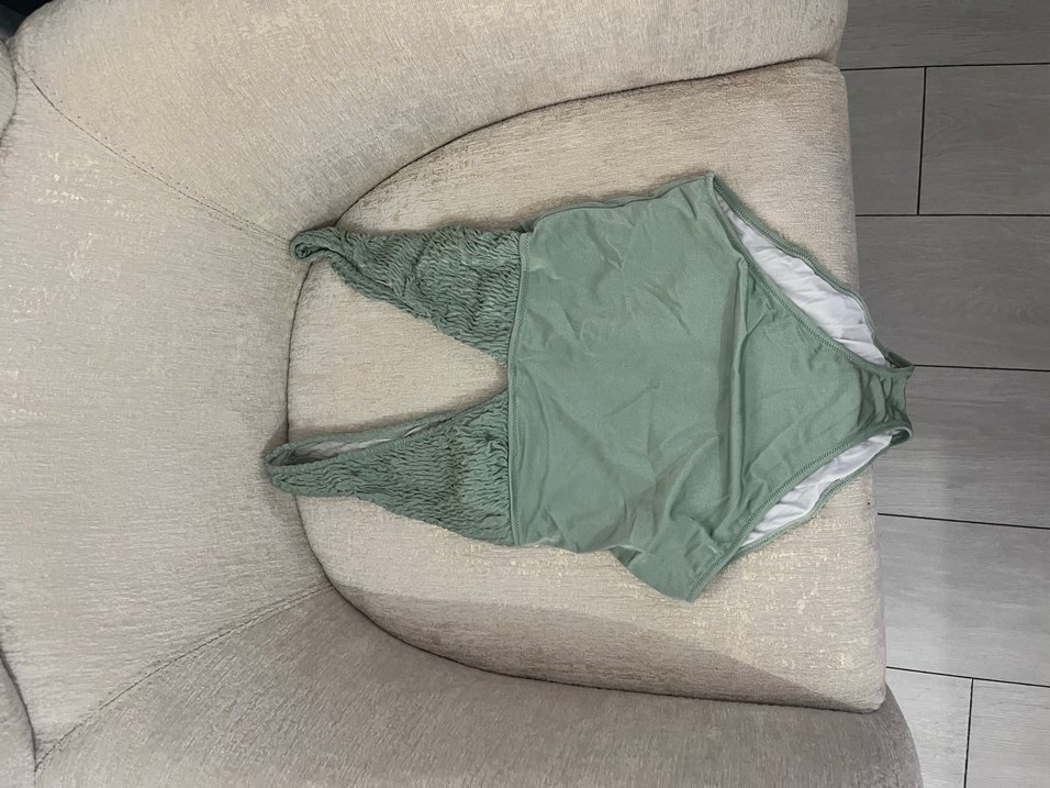 Yeşil V Yaka Basic Mayo - Görsel 3