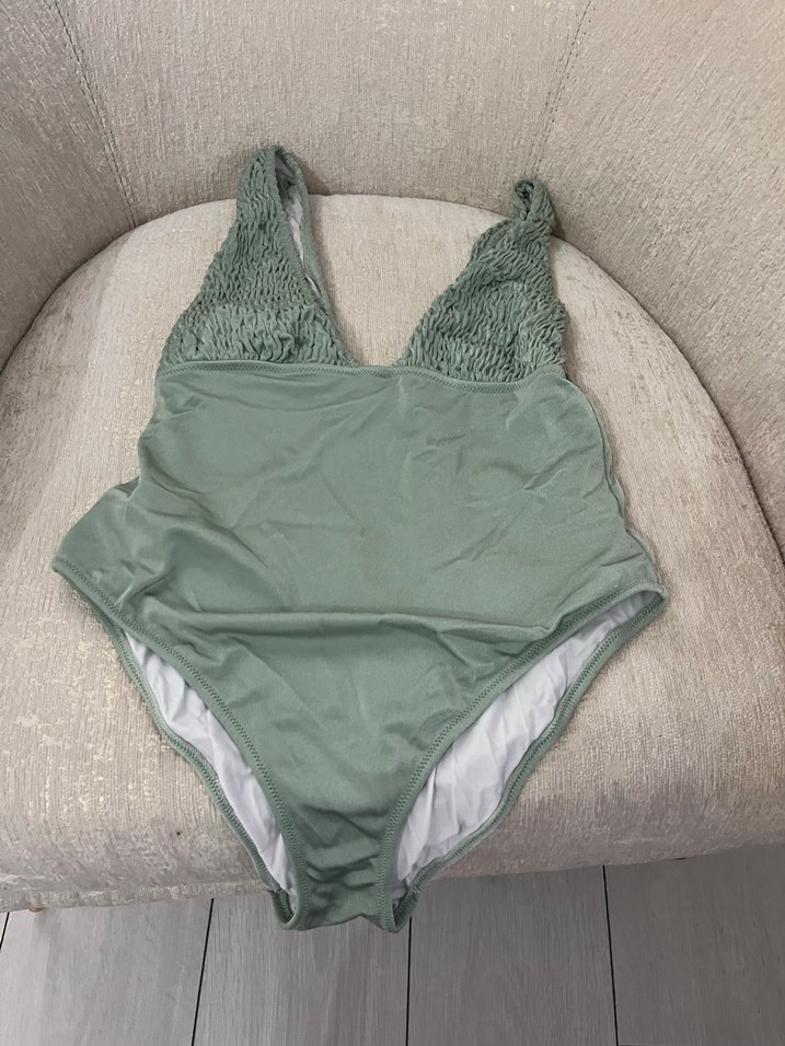 Yeşil V Yaka Basic Mayo - Görsel 2