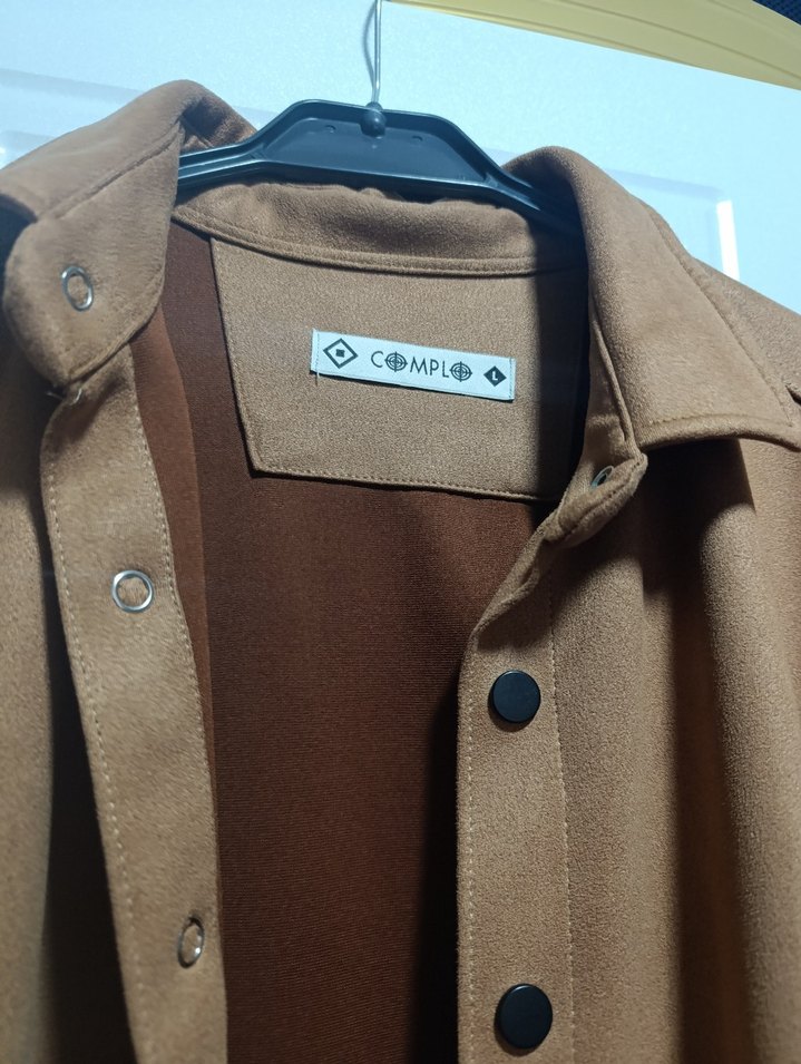 Düğmeli Kahverengi erkek gömlek - Görsel 2