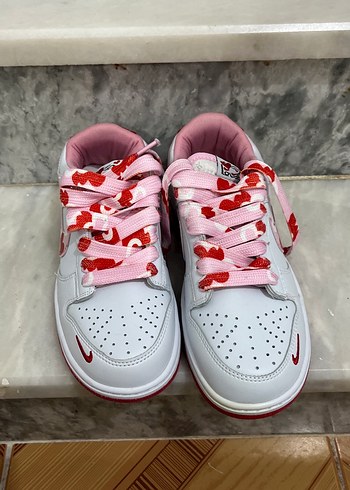 Nike Pembe nike Detaylı Platform Topuklu Spor Ayakkabı