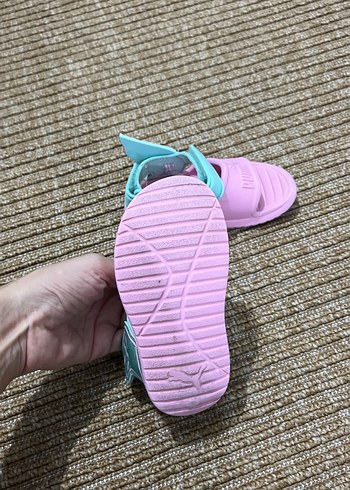 23 Beden pembe Renk Kız Çocuk Puma Pembe Cırtlı Terlik