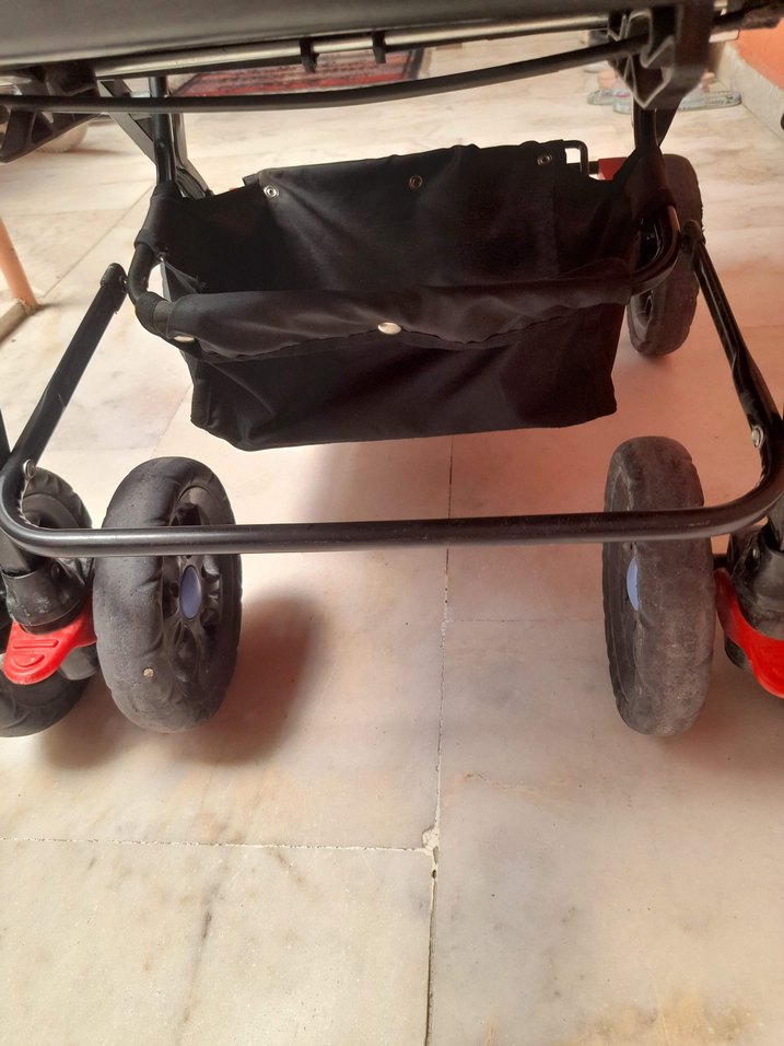 Koyu Mavi Bebek Arabası - Görsel 5