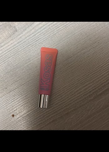 Kosas lip plump