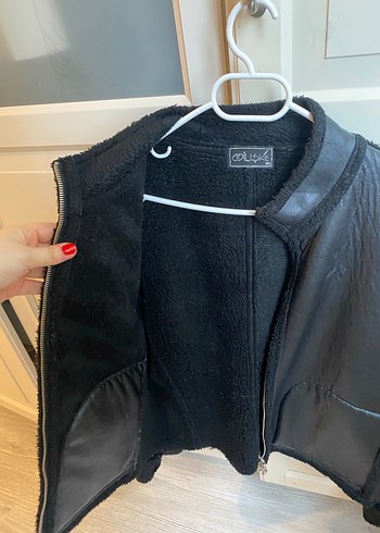 Kadın Siyah Deri Fermuarlı Ceket - Görsel 3