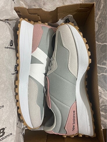 New Balance New BALANCE
