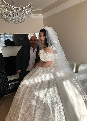 40 Beden beyaz Renk Gelinlik