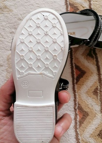 Parlak Siyah Tokalı Kız Çocuk Babet - Görsel 4