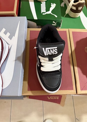 Vans ürünü