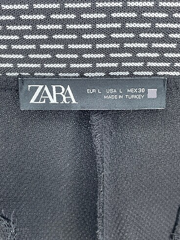 l Beden siyah Renk Zara Kumaş Pantolon %70 İndirimli.