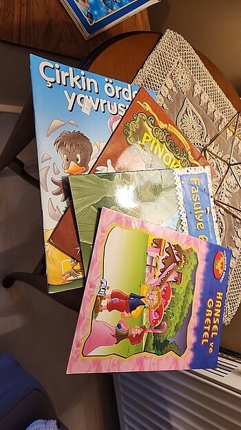 Pinokyo, Fasulye Ağacı, Hansen Ve Gretel, Çirkin Ördek Yavrusu 