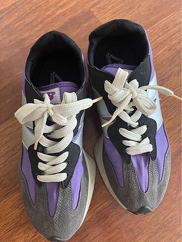 New Balance Bayan spor ayakkabı