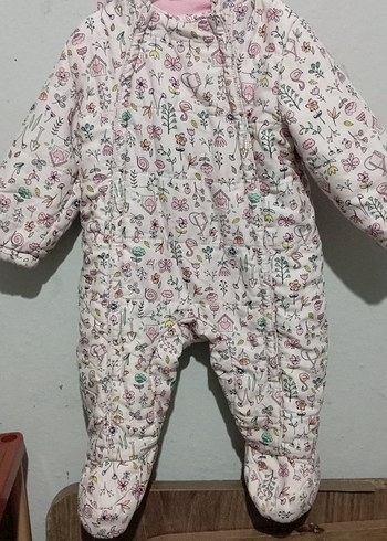Pembe Desenli Örgü Bebek Tulumu