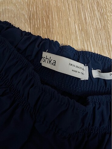 Bershka paraşüt pantolon - Görsel 5