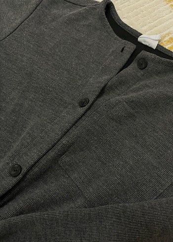 Düğmeli Gri tulum - Görsel 3