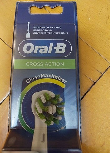 Oral-B Cross Action