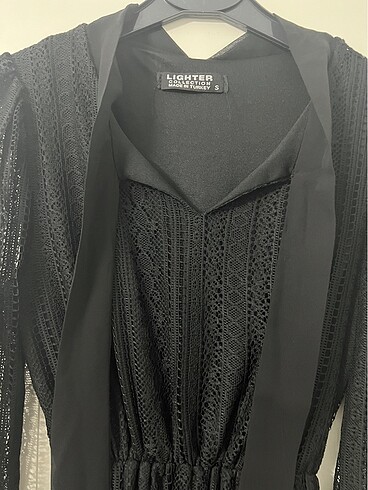 Siyah Tül Detaylı Elbise - Görsel 3