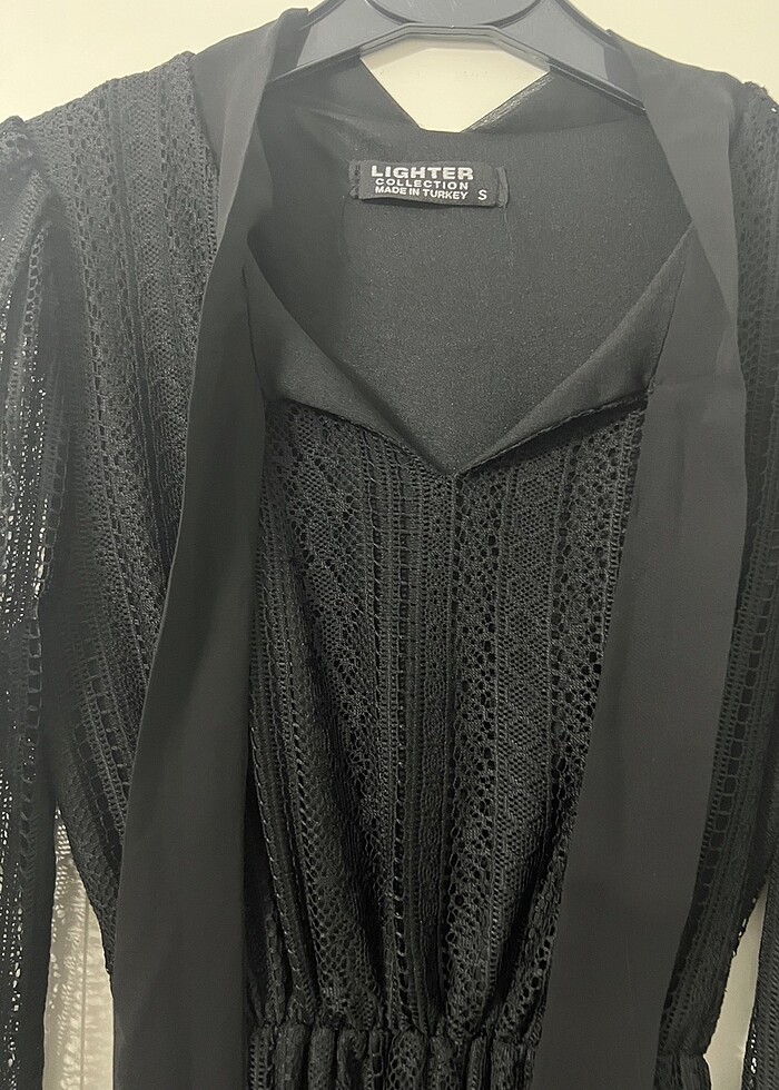 Siyah Tül Detaylı Elbise - Görsel 3