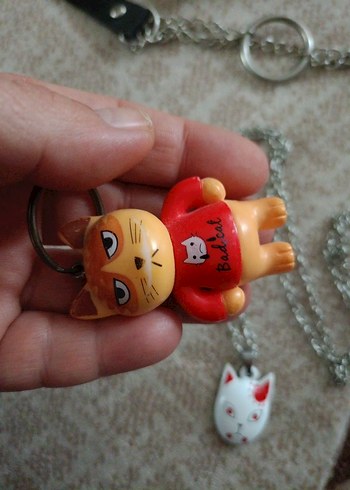 Bad cat Kırmızı Rock Punk Kadın Anahtarlık - Görsel 8