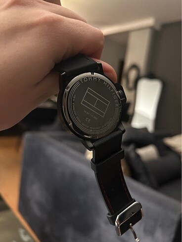 Beden tommy hilfiger erkek saat
