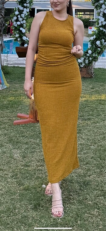 Zara Elbise