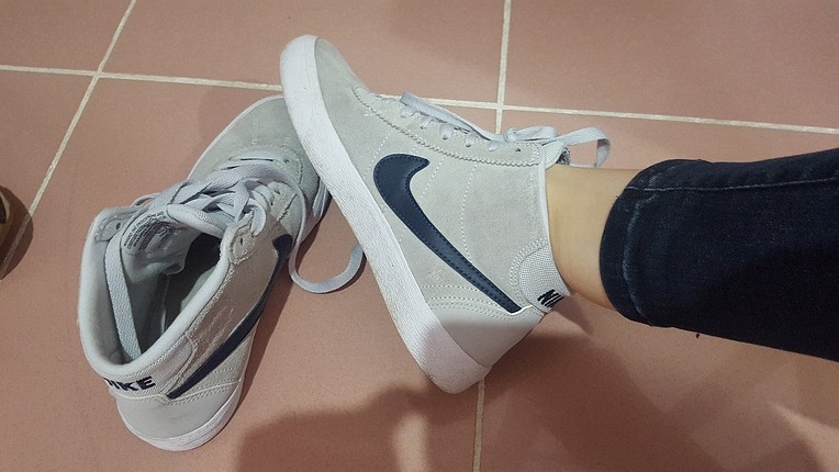 Boğazlı orjinal nike sneakers