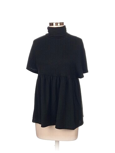 Zara Bluz %70 İndirimli.