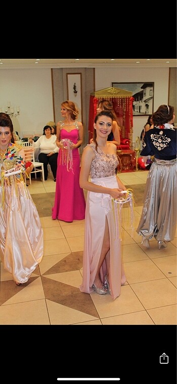 Gece Elbisesi