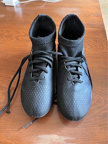 adidas predator cocuk krampon