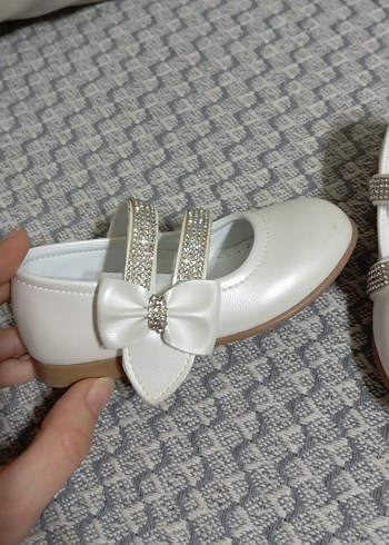 Beyaz Kız Çocuk Simli Babet Ayakkabı - Görsel 2