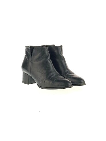 Nine West Nine West Bot %70 İndirimli.