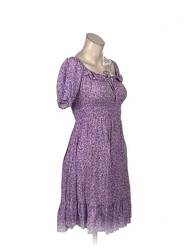 Diğer PreLoved Kısa Elbise %70 İndirimli.