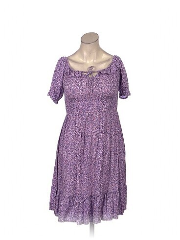 PreLoved Kısa Elbise %70 İndirimli.