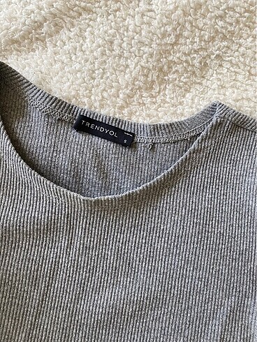 Trendyol & Milla Gri Crop