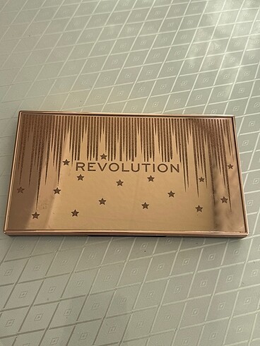 Beden Renk Revolution Ultimate Lights Far Paleti