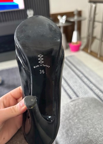 Parlak Siyah Kadın Stiletto Topuklu Ayakkabı - Görsel 3