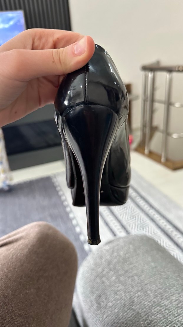 Parlak Siyah Kadın Stiletto Topuklu Ayakkabı - Görsel 4