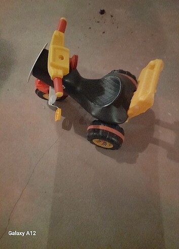 Diğer 4 yas motor piskilet urun sifirdi oglunuza kucuk geldi