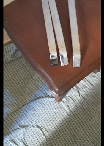 2K 24 cm iki vida arasi dolp kulplari 20 adet var kulanmadi