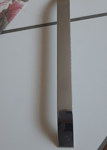  Beden 24 cm iki vida arasi dolp kulplari 20 adet var kulanmadi