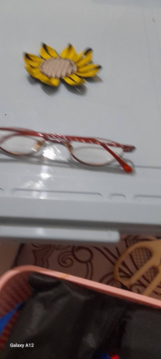 uzak gozluyu numaralidir az kulanildi temizleme beziyle gelir - Görsel 2