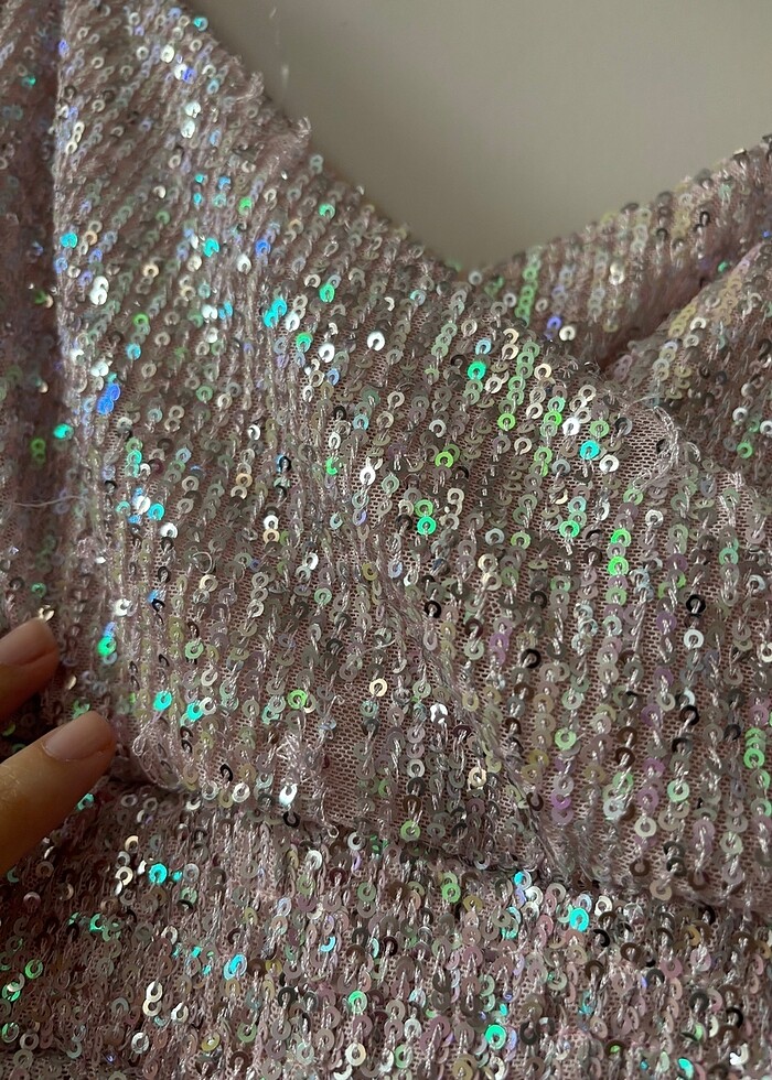 Pullu Parlak Elbise - Görsel 5