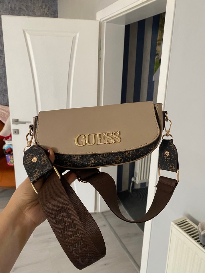 GUESS Kahverengi Deri Kadın Çanta - Görsel 2