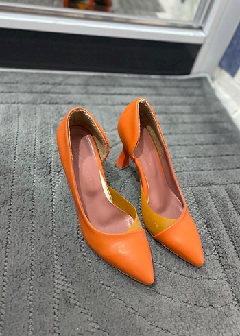 Turuncu Bağcıklı Stiletto Topuklu Kadın Ayakkabı - Görsel 2