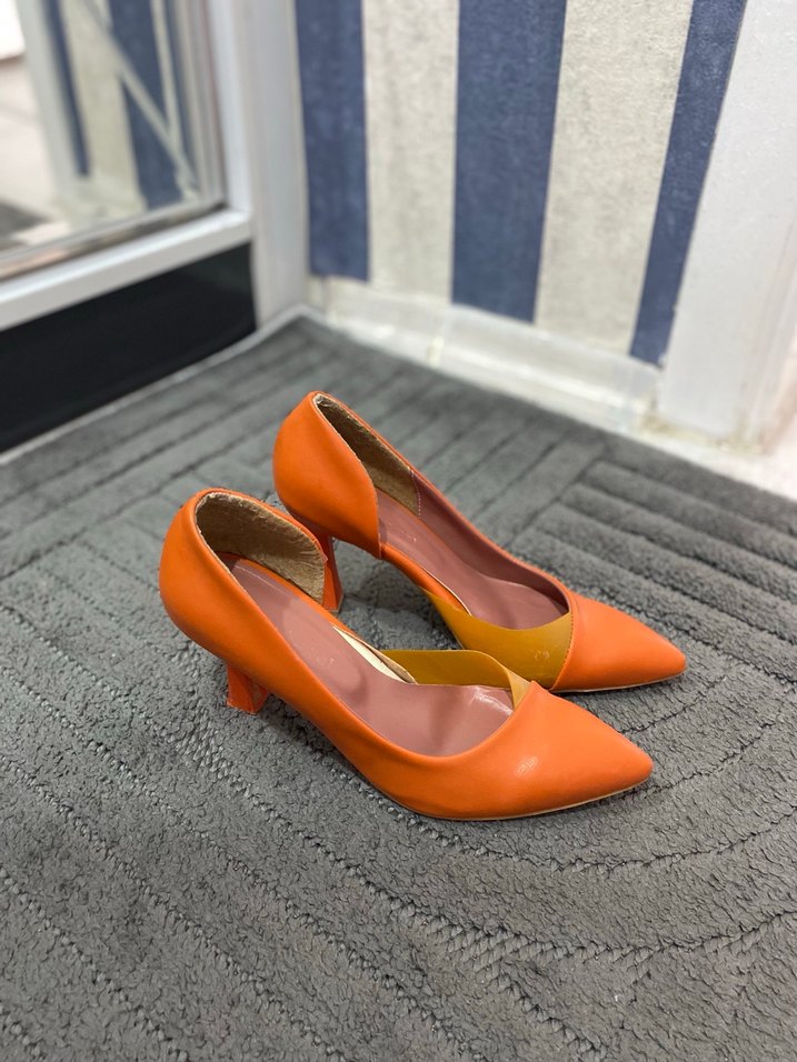 Turuncu Bağcıklı Stiletto Topuklu Kadın Ayakkabı - Görsel 3